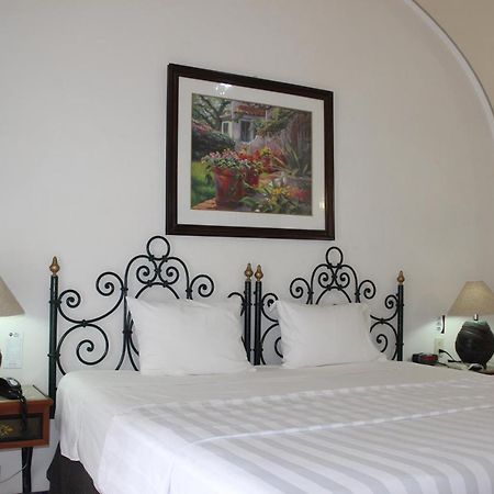 Hotel Concierge Plaza Colima Exterior foto