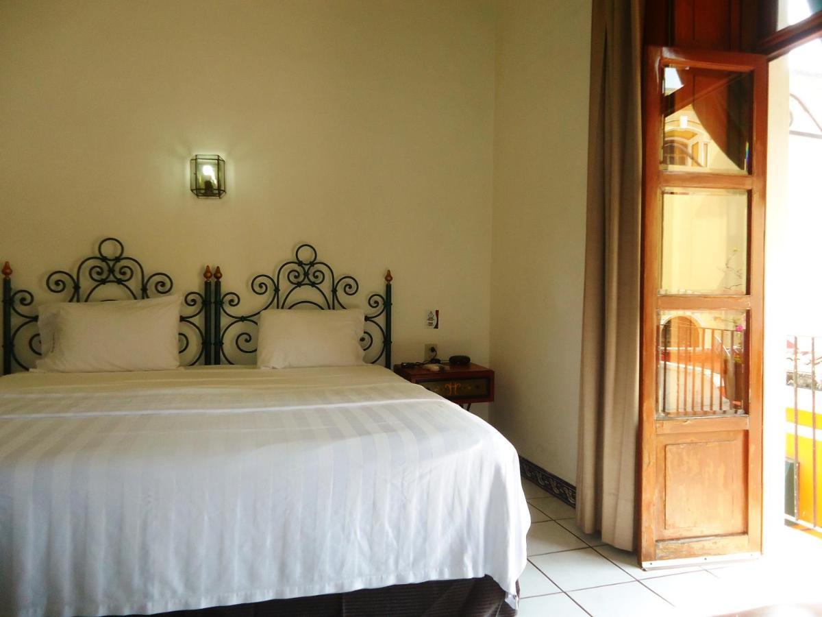 Hotel Concierge Plaza Colima Exterior foto